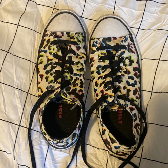 colorful velvet cheetah print converses - Picture 1 of 5